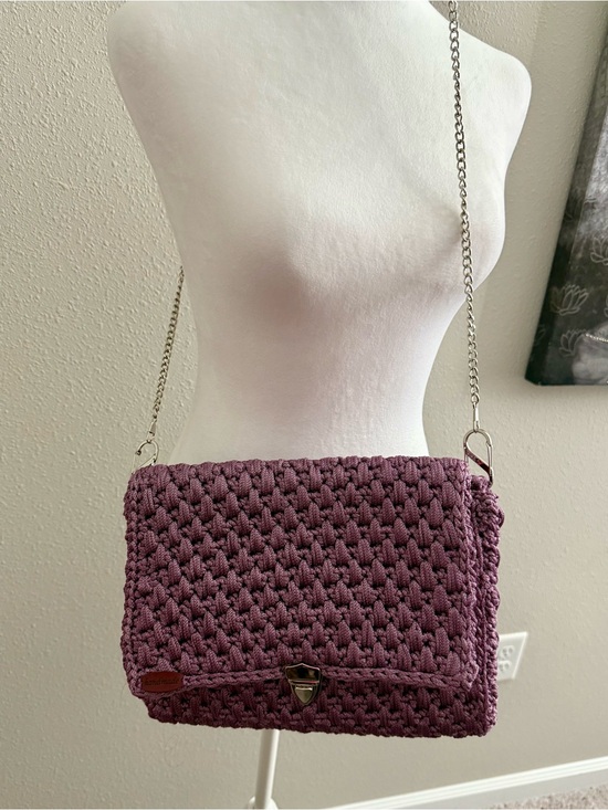 Handbags - NEW! Handcrafted Mauve Crochet Crossbody Bag with red lining and chain strap